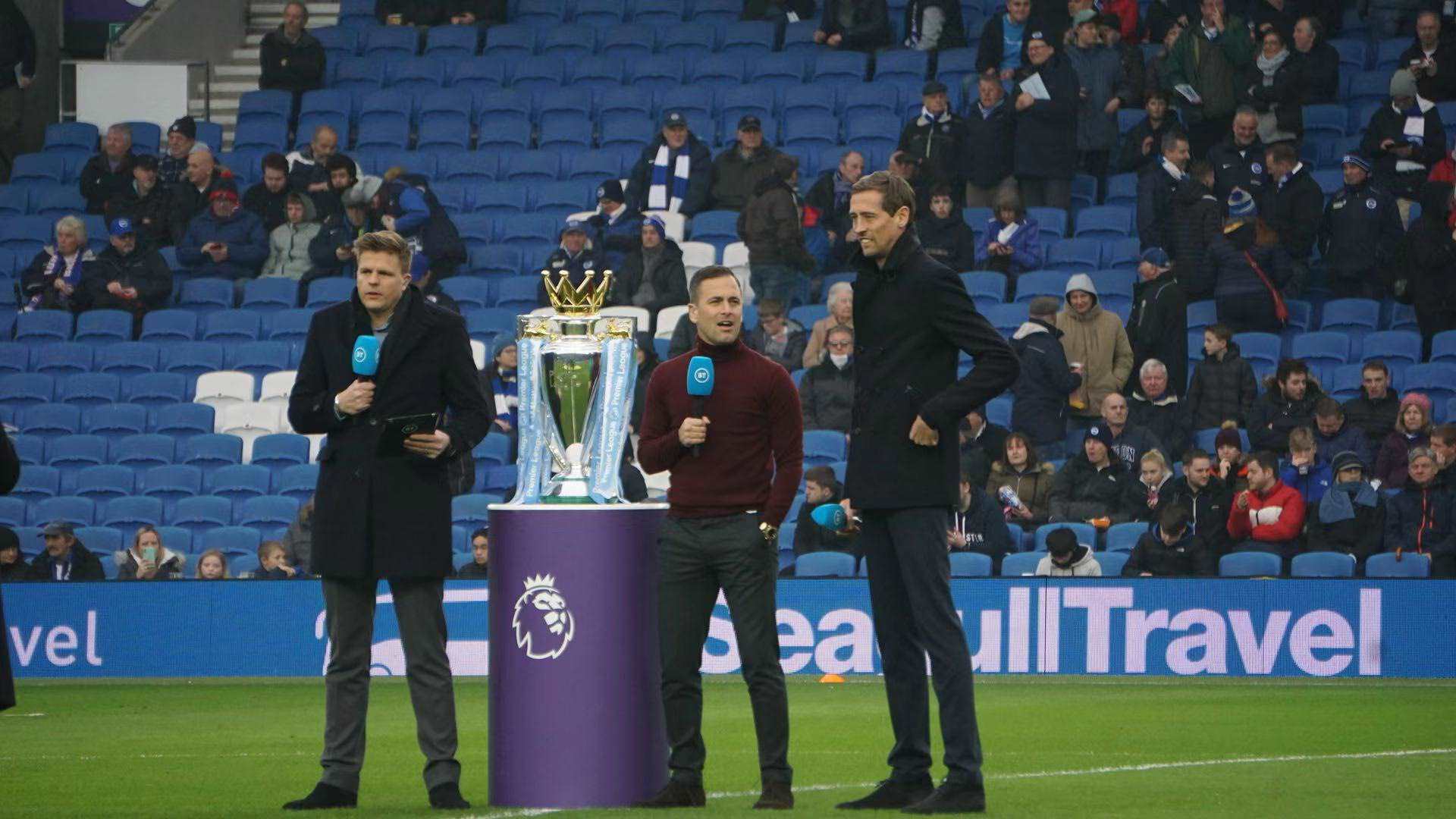 他需要展现 他需要展现